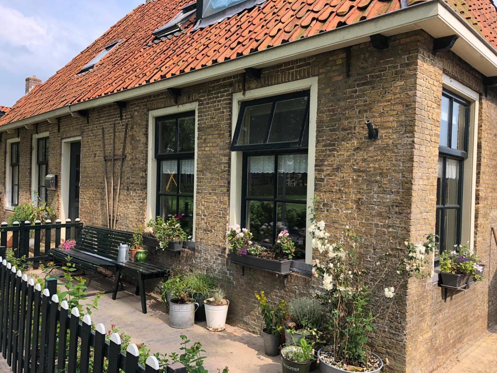 Vakantiehuis In Friesland Voor De Hele Familie Huns Dış mekan fotoğraf